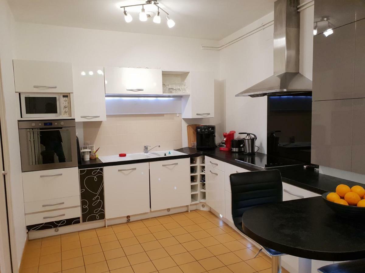 Grand Appartement En Centre Ville Metz Exterior photo